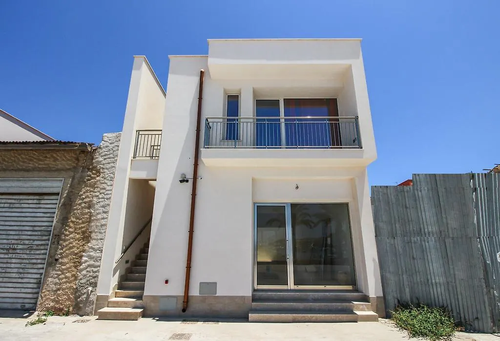 Family Suite Porto Vecchio Lampedusa Holiday home